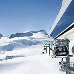 Riders In Otel