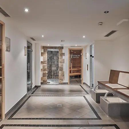 Riders In 3* Sölden